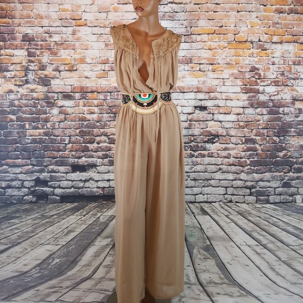 🆕️💋Gracia Jumpsuit w/Faux Leather Collar💋